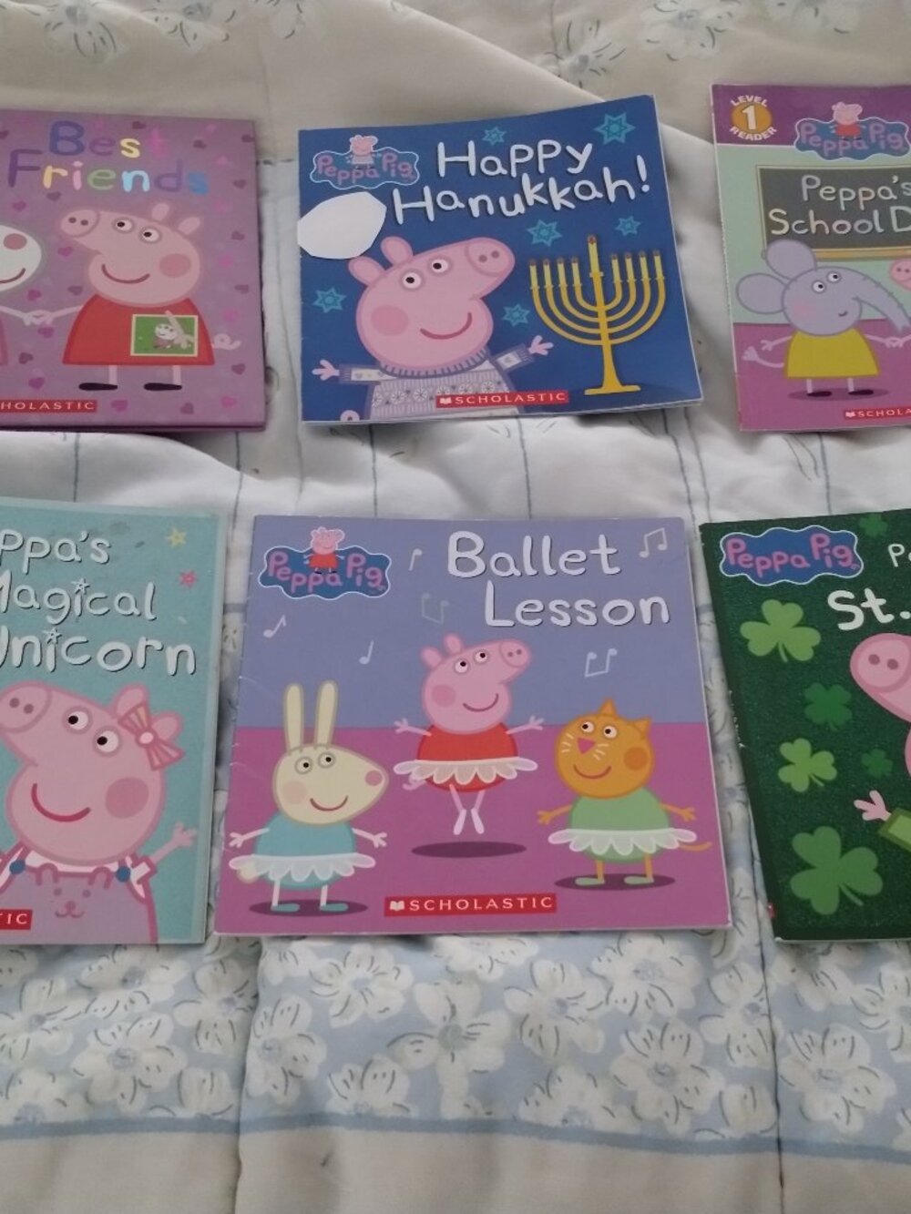 Peppa Pig books,lot of 6